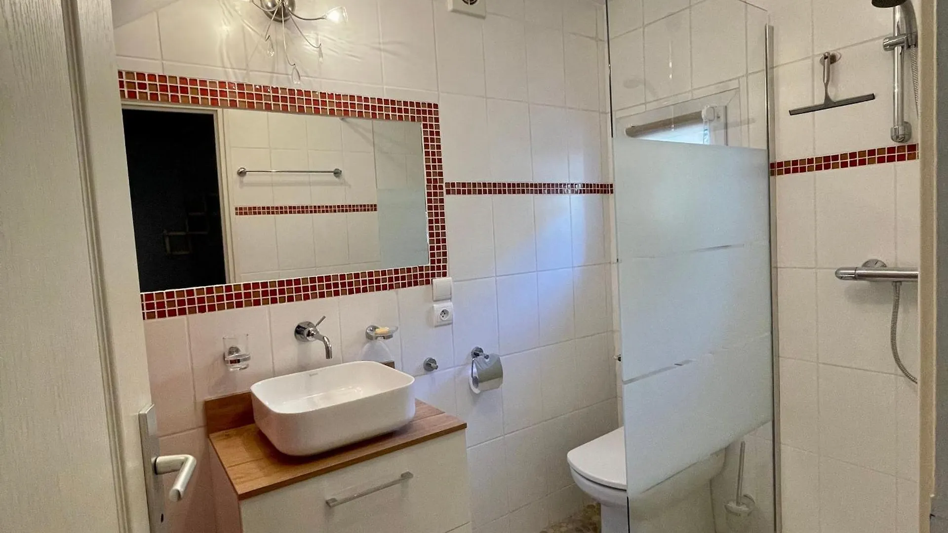 Gite Cosy A Aiguilhe Avec Jardin, Jacuzzi Et Sauna - Proche Unesco Et Chemins De Randonnee - Fr-1-582-354 0*,