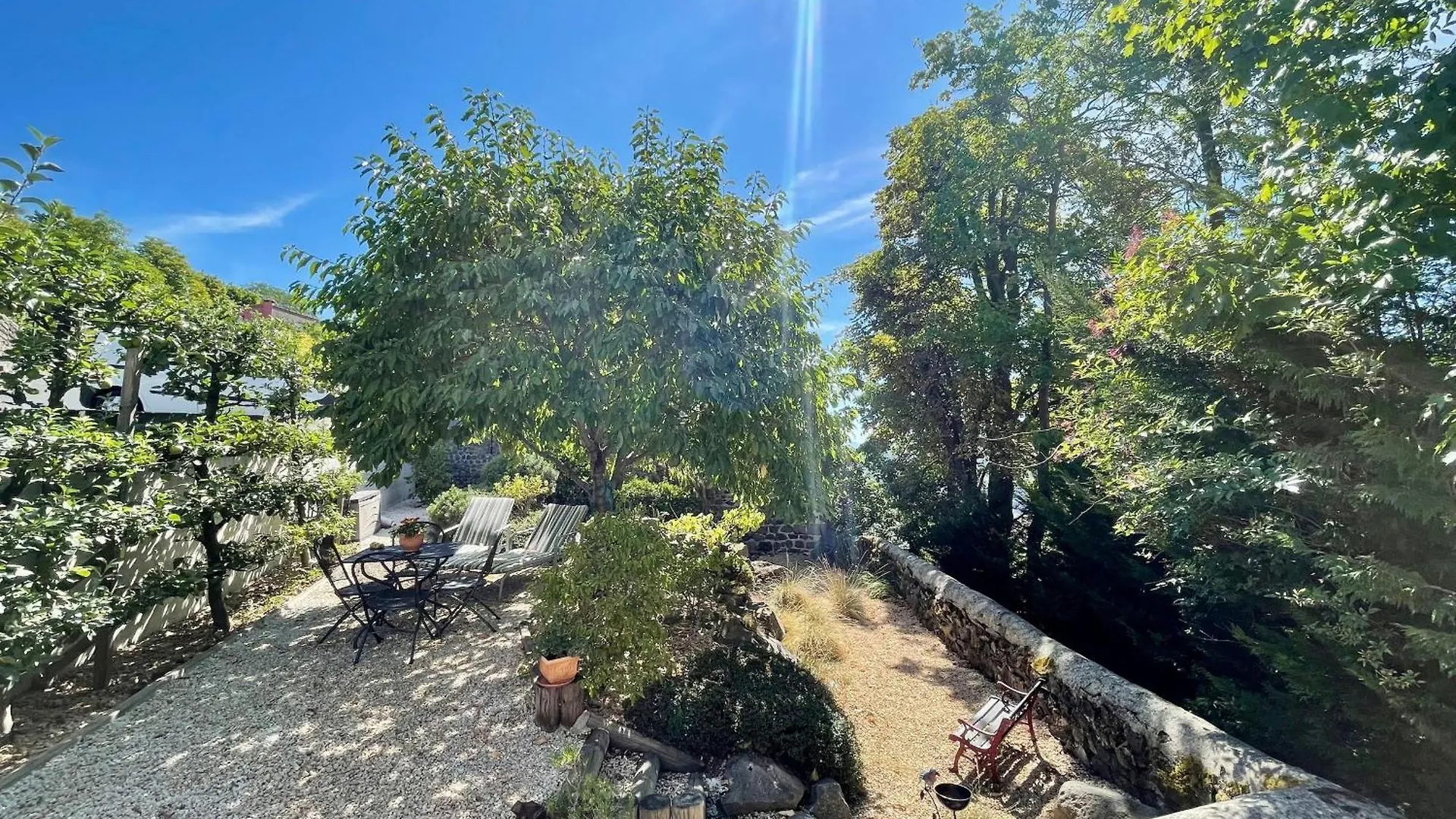 Gite Cosy A Aiguilhe Avec Jardin, Jacuzzi Et Sauna - Proche Unesco Et Chemins De Randonnee - Fr-1-582-354 France